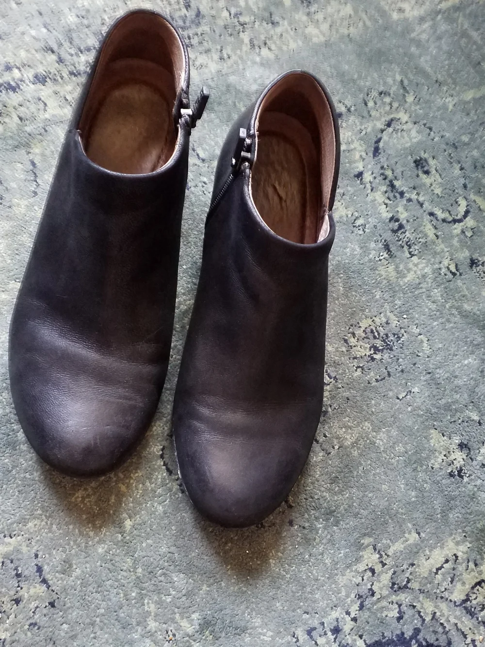 Dansko Black Leather Ankle Booties with Side Zip